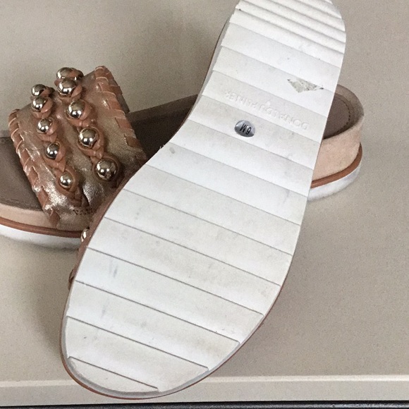 Donald Pliner Sandals - Picture 2 of 4